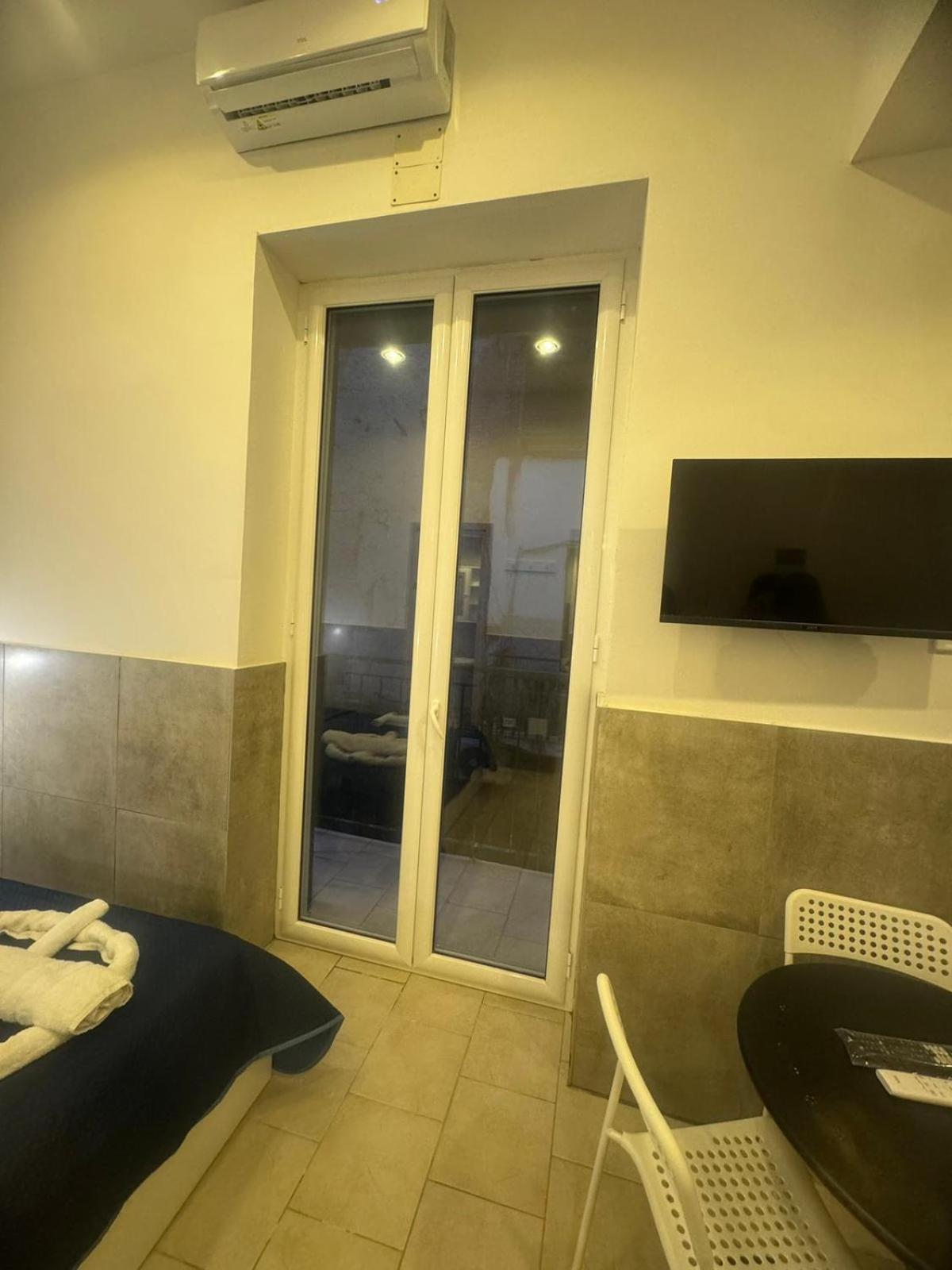 Aparthotel Terrazza Miracoli Napoli Exteriér fotografie