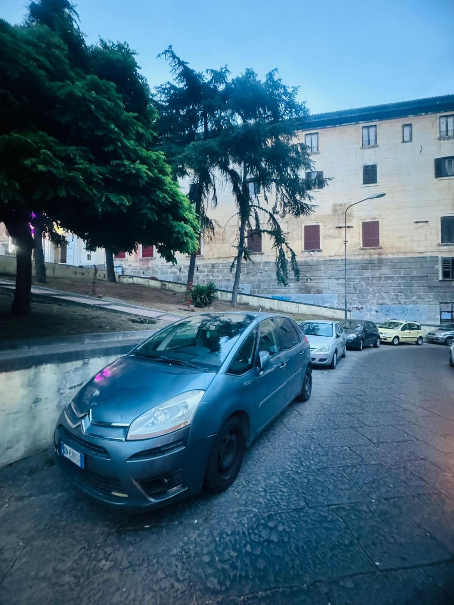 Aparthotel Terrazza Miracoli Napoli Exteriér fotografie